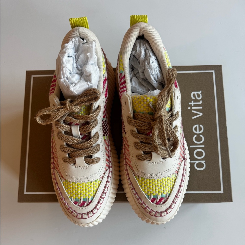 Dolce Vita Sneakers Brand New in Box 9